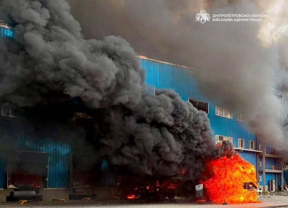 Росіяни вдарили балістикою по Дніпру
